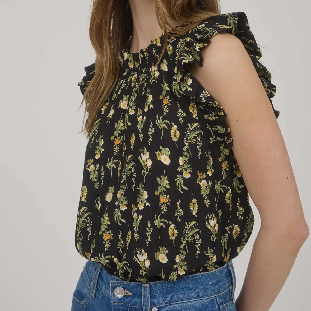 Blu Pepper Ruffle Sleeve Knit Top - Picture 3 of 4